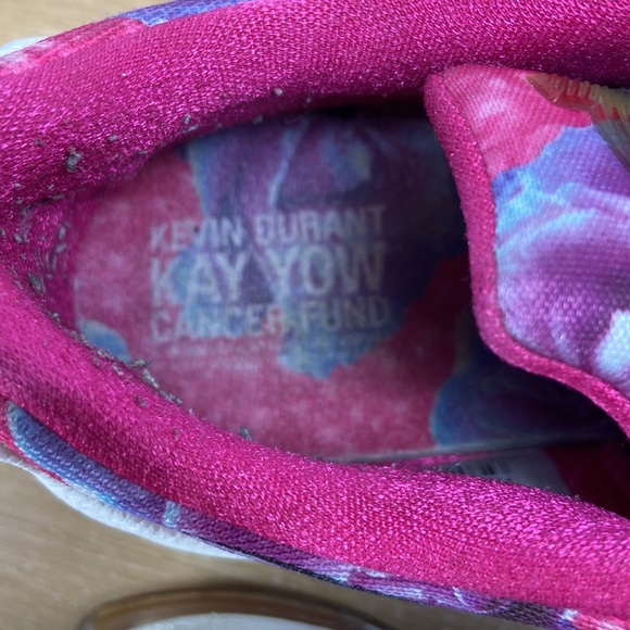 Nike KD 8 Aunt Pearl Breast Cancer Fund Women’s Size 7 Sneakers - Picture 9 of 12